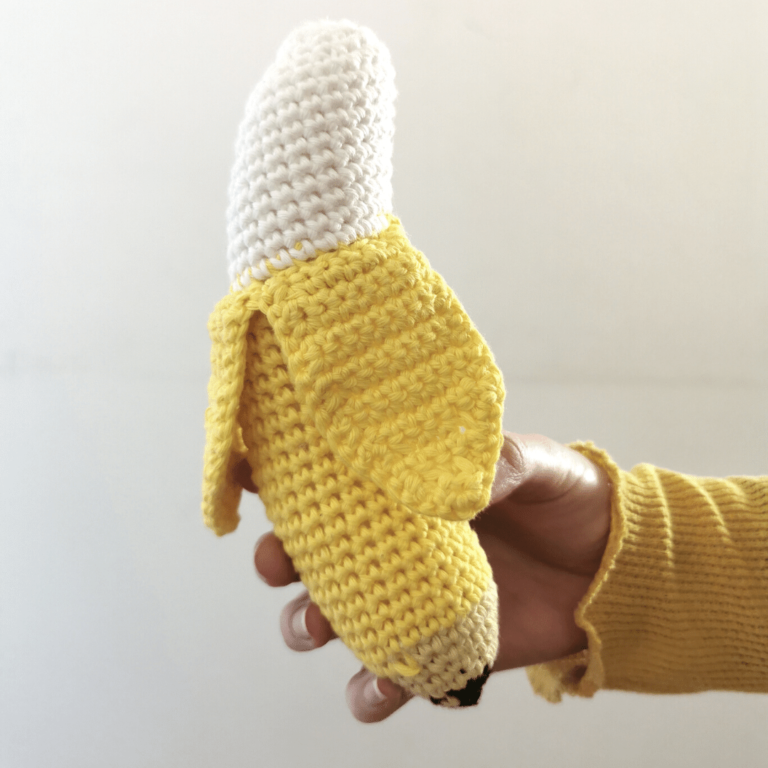 Beaming Banana – Free Crochet Pattern