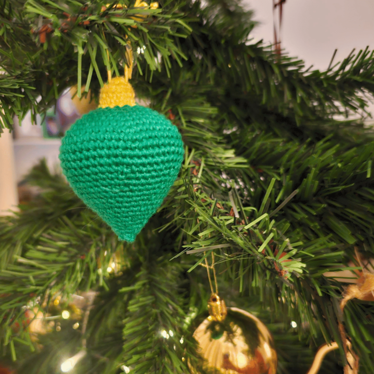 Lantern Shape Bauble Free Crochet Pattern